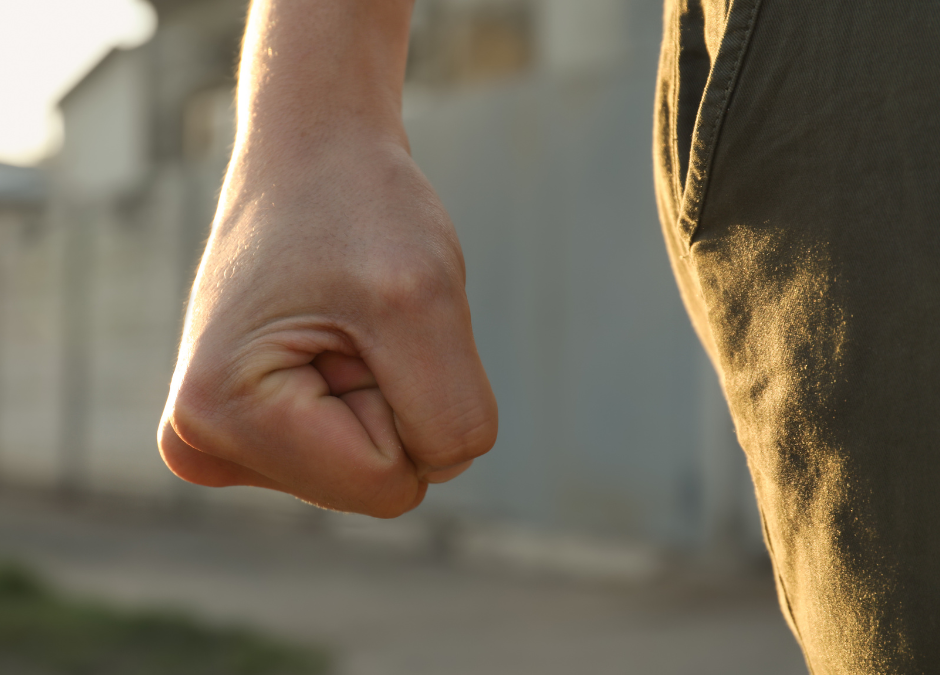 Clench Versus Clinch