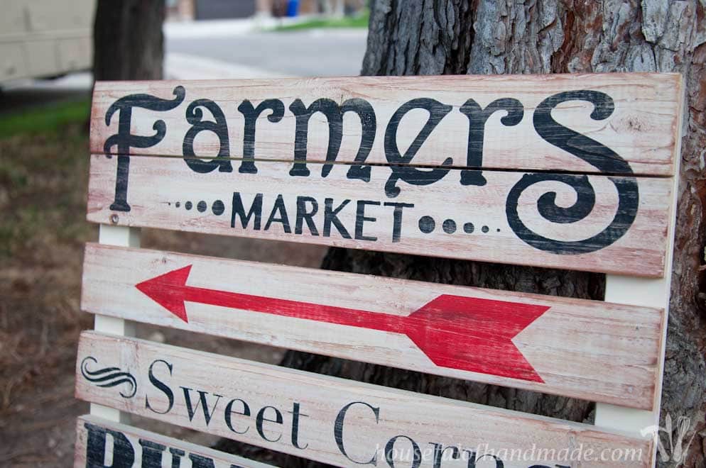 The Sketchy Apostrophe: Do “Kids Club” and “Farmers Market” Need One?